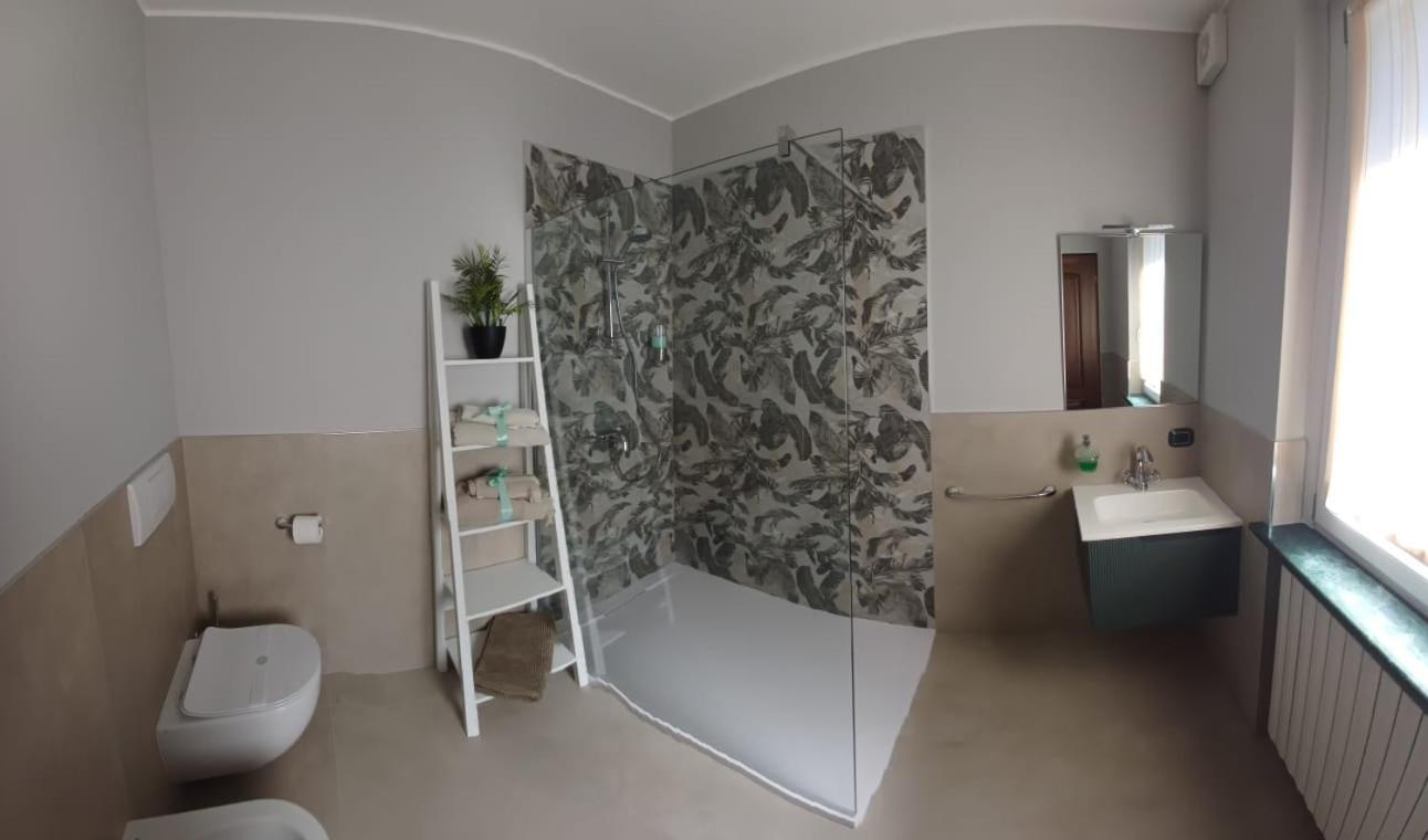 Maryhouse - Ingresso Indipendente Hotel Venegono Superiore Luaran gambar